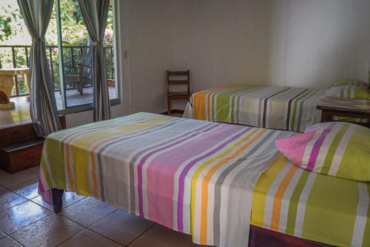 Hotel Marielos Tamarindo Extérieur photo